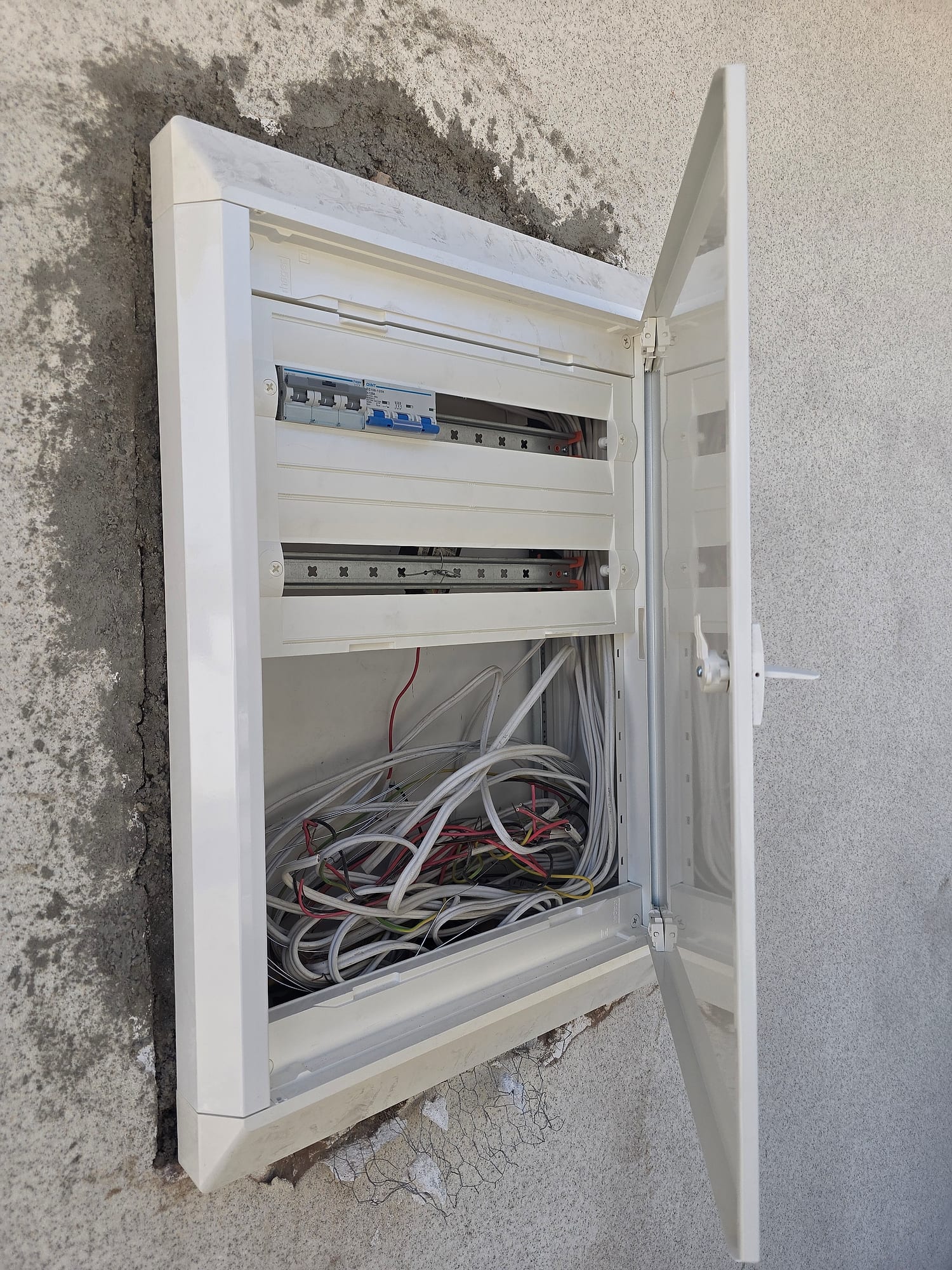 Distribution boards in